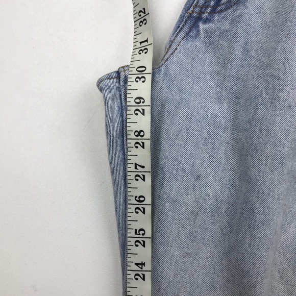 Vintage Levi’s 569 High Waist wedgie fit Jeans - Picture 5 of 7